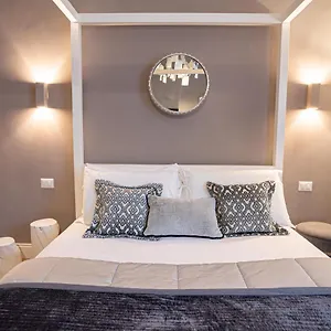 2* Bed and Breakfast Cardilli Luxury