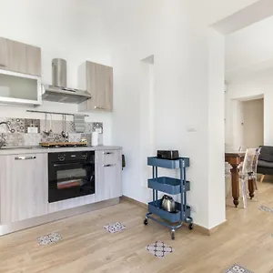  Apartment Teatro Massimo Center Italien